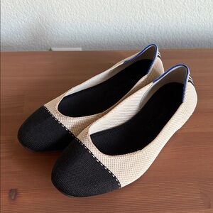 Rothy's the square flat - tuxedo 9